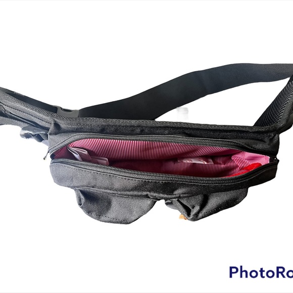 *SOLD* Herschel Eighteen Hip Pack Crossover Fanny Pack NWT Black - Picture 11 of 11